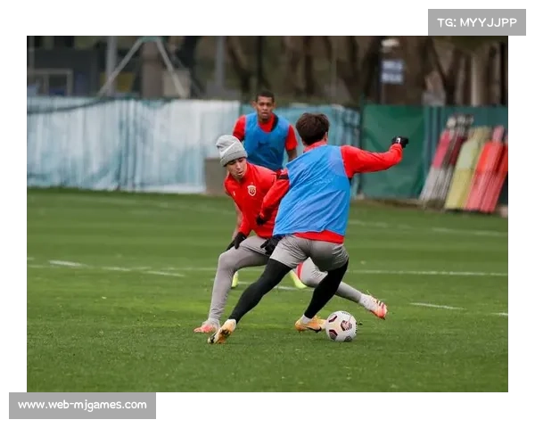 欧盟专员批海外赛为“背叛”，呼吁足球界对话