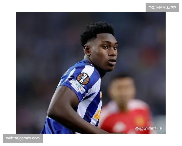 转会市场：布莱顿球探现身意大利，重点考察多名在意甲联赛中擅长肋部活动的攻击手